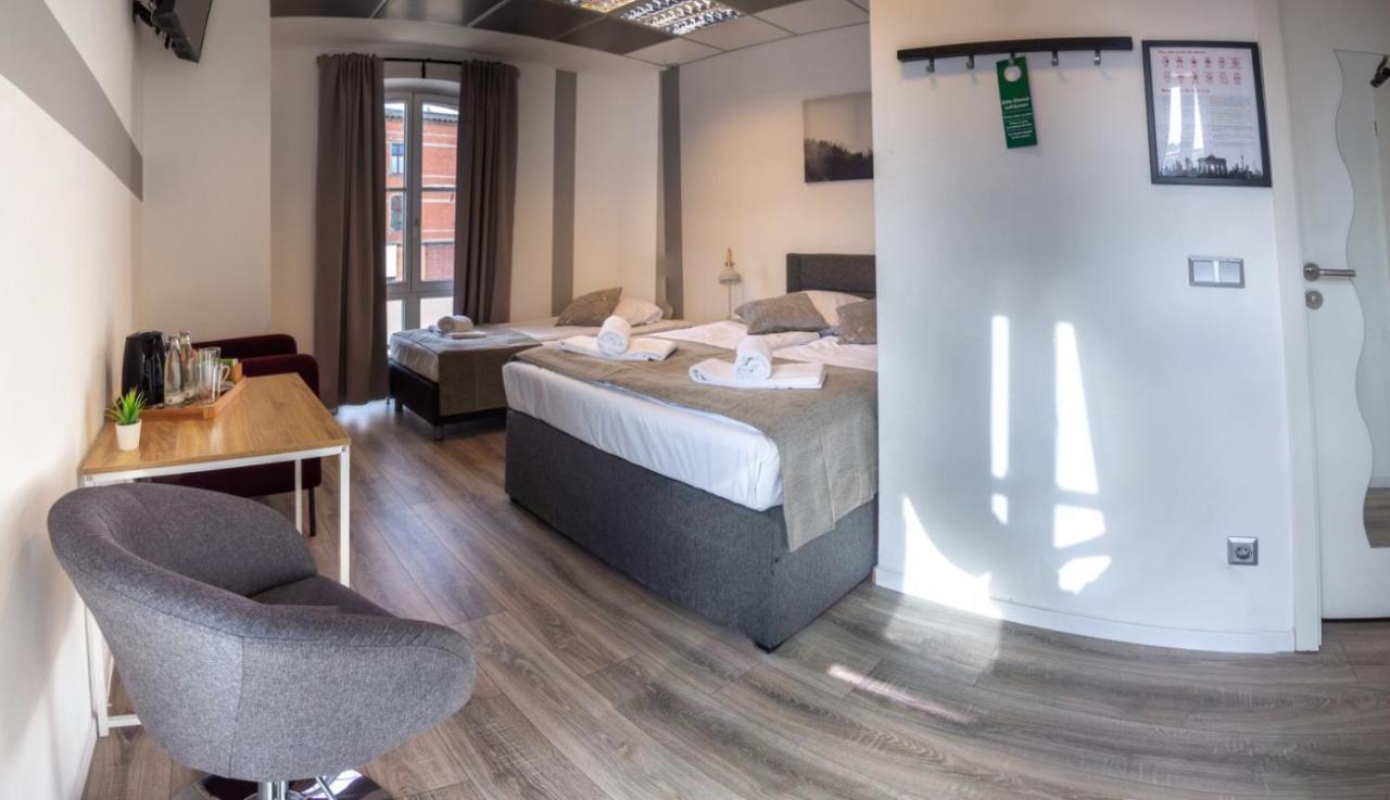 Check In Hotel Берлин Екстериор снимка