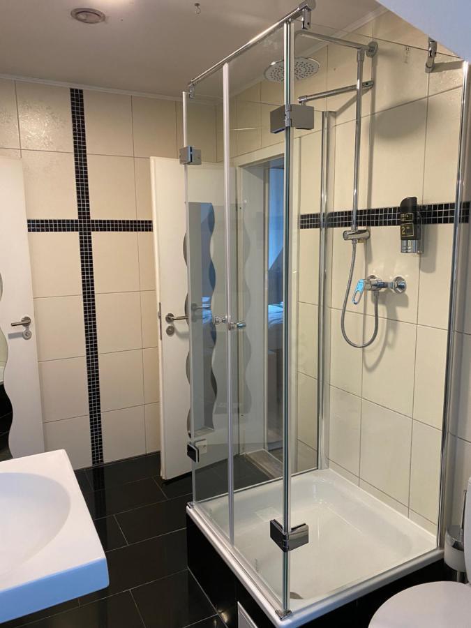 Check In Hotel Берлин Екстериор снимка